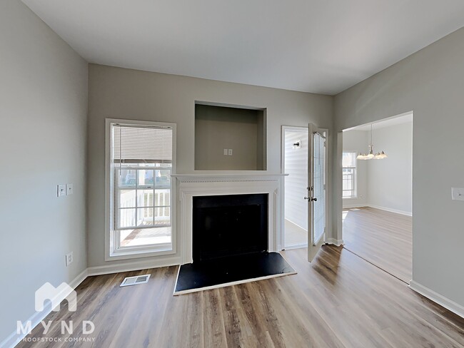 Building Photo - 4224 Beacon Crest Way
