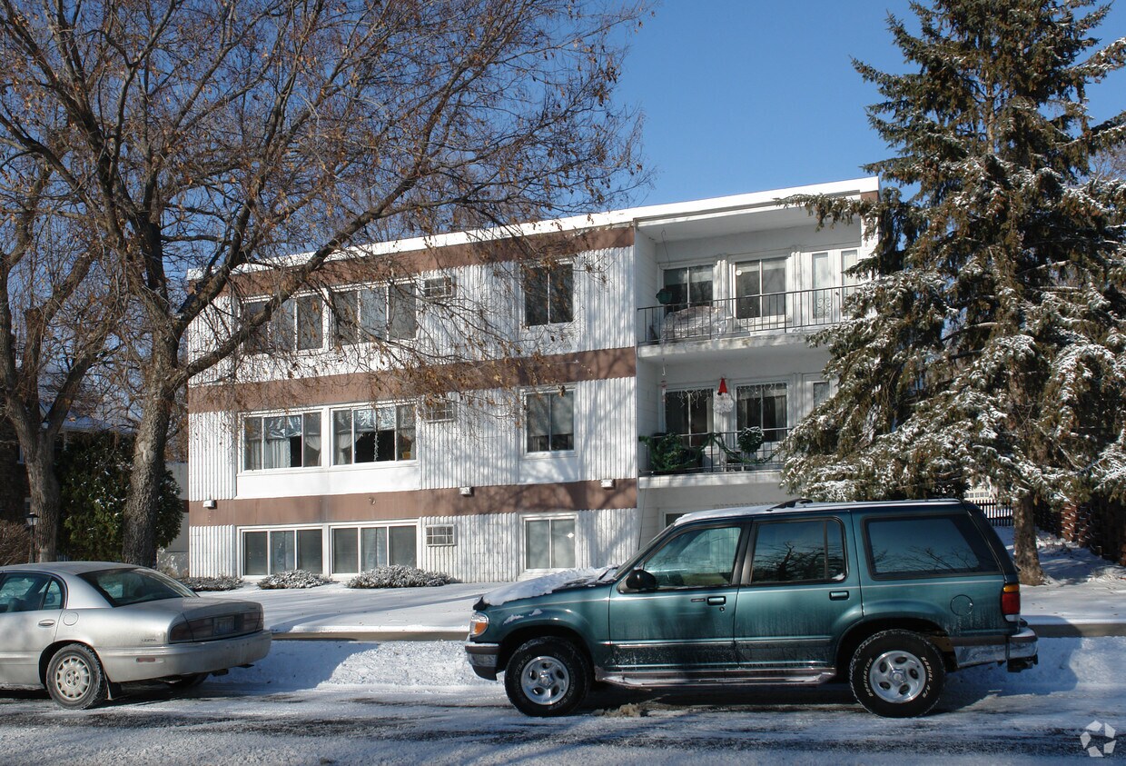 Foto del edificio - Harrison Apartments