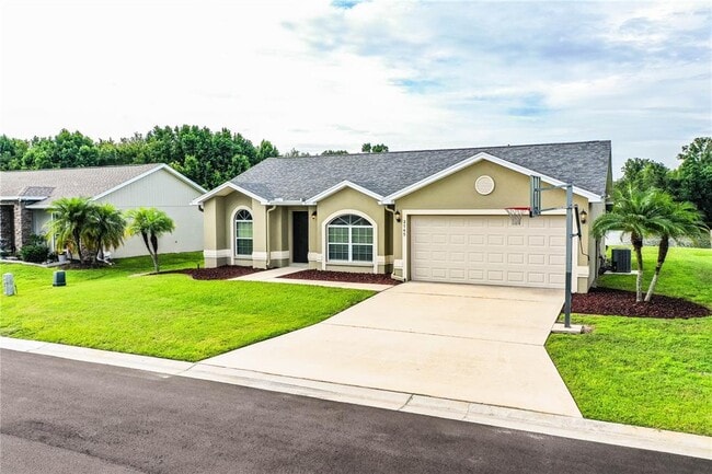 Building Photo - 2745 Stonewood Dr