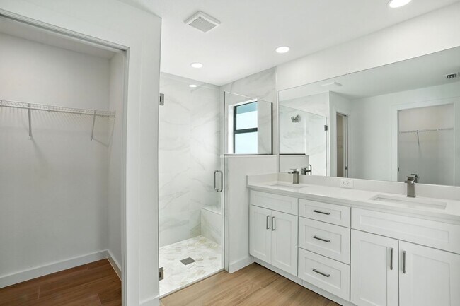 Foto del edificio - 2707 34th St SW