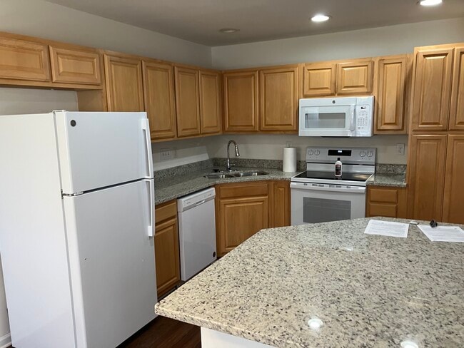 Photo - 10718 Sleigh Bell Ln Townhome