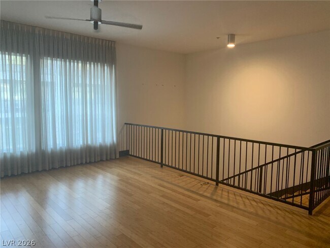 Foto del edificio - 2775 W Pebble Rd