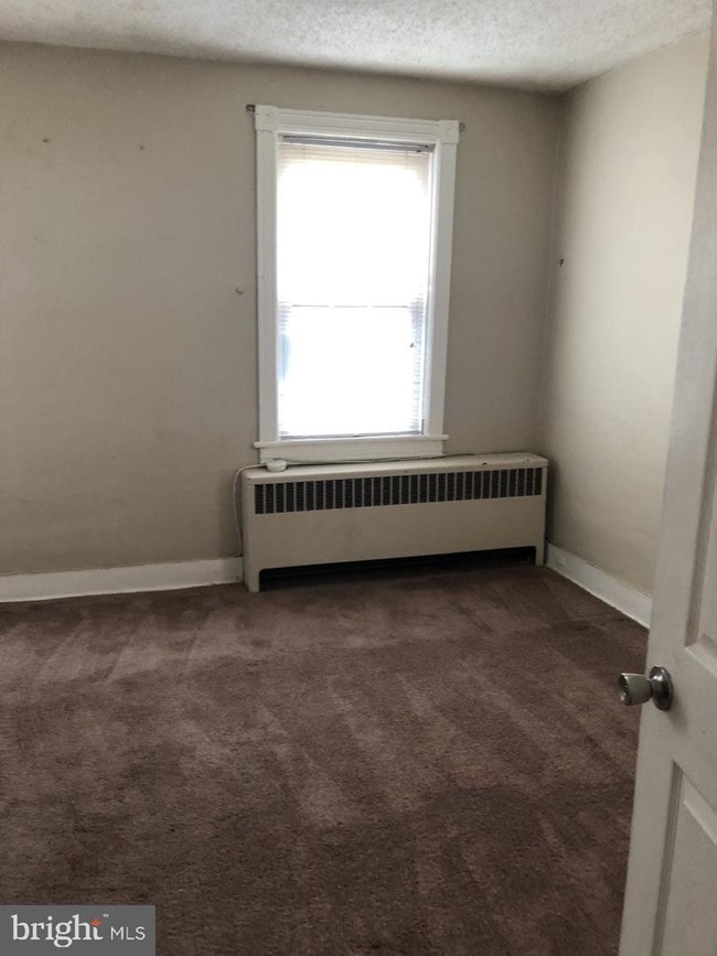 Foto del edificio - 124 Mt Holly Ave