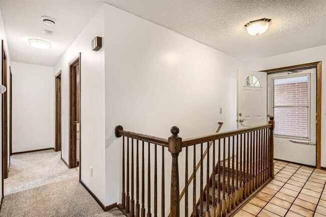 Foto del edificio - 962 Bartelmy Lane N, Maplewood, MN, 55119