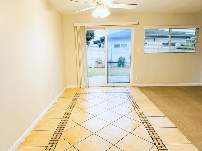 Foto del edificio - Charming 4-Bedroom Home with Spacious Backyard in Garden Grove!