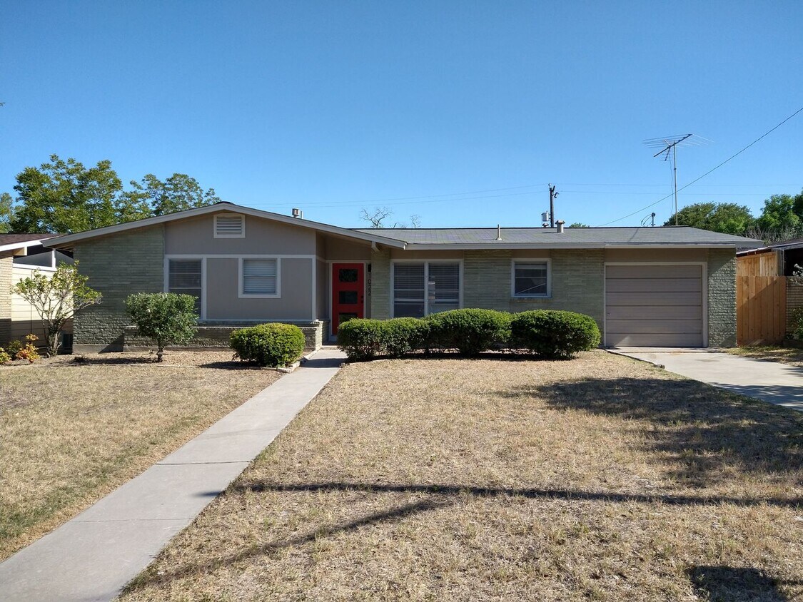 1022 Olney Dr, San Antonio, TX 78218 House Rental in San Antonio, TX