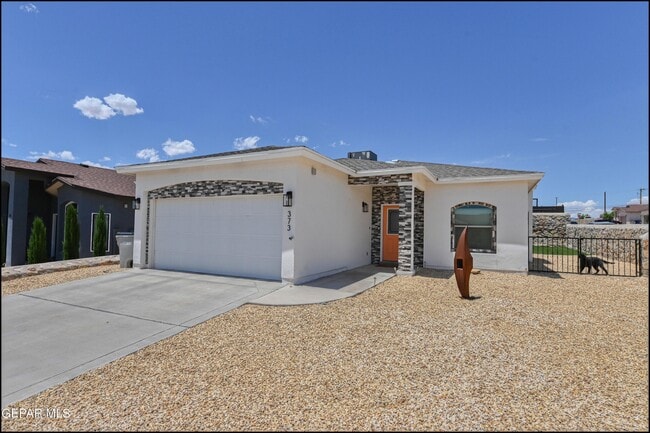 Building Photo - 373 Aidan Gordon Cir