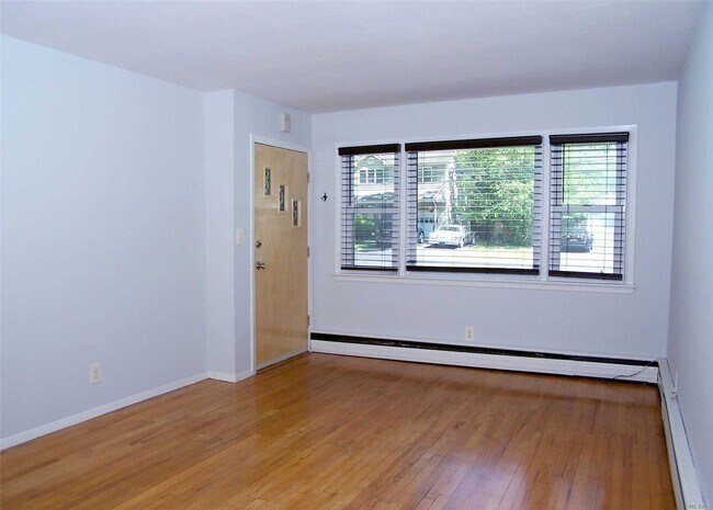 Foto del edificio - 22 Warner Ln