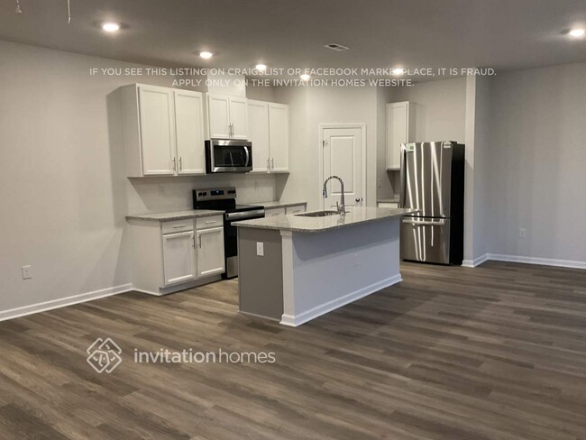 Building Photo - 3996 Zepelin Wy