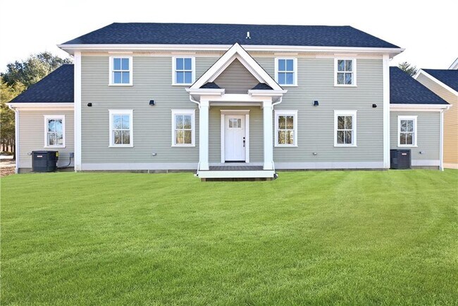Foto del edificio - 6 Maple Lake Farm Rd