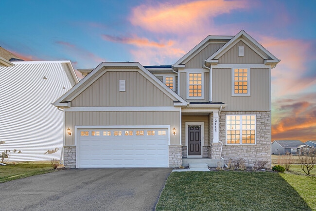 Building Photo - 2111 Schmitt Cir