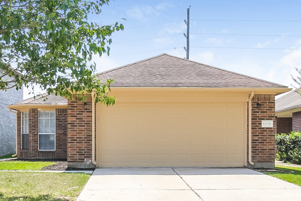 Foto principal - 12339 Westwold Dr