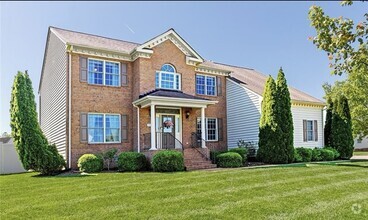 Building Photo - 4000 Dunbarton Cir