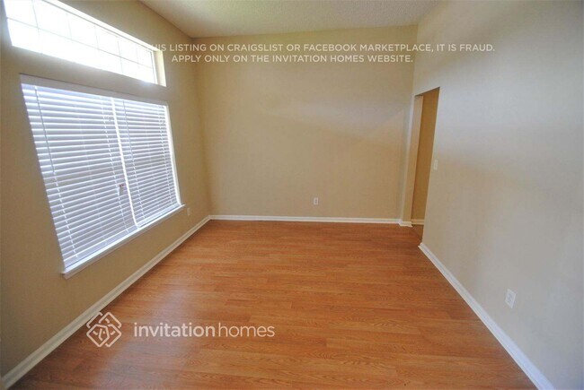 Foto del edificio - 11275 Chertsey Ln