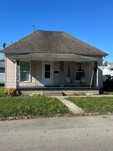Building Photo - 831 N Arthur St