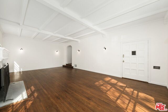 Foto del edificio - 115 N Mansfield Ave