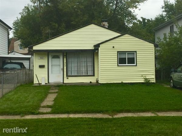 Primary Photo - 949 Kettering Ave