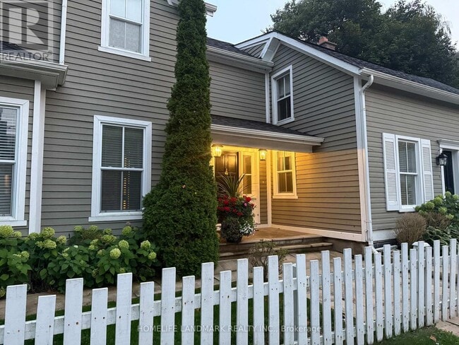 Photo du bâtiment - 15 Station Ln