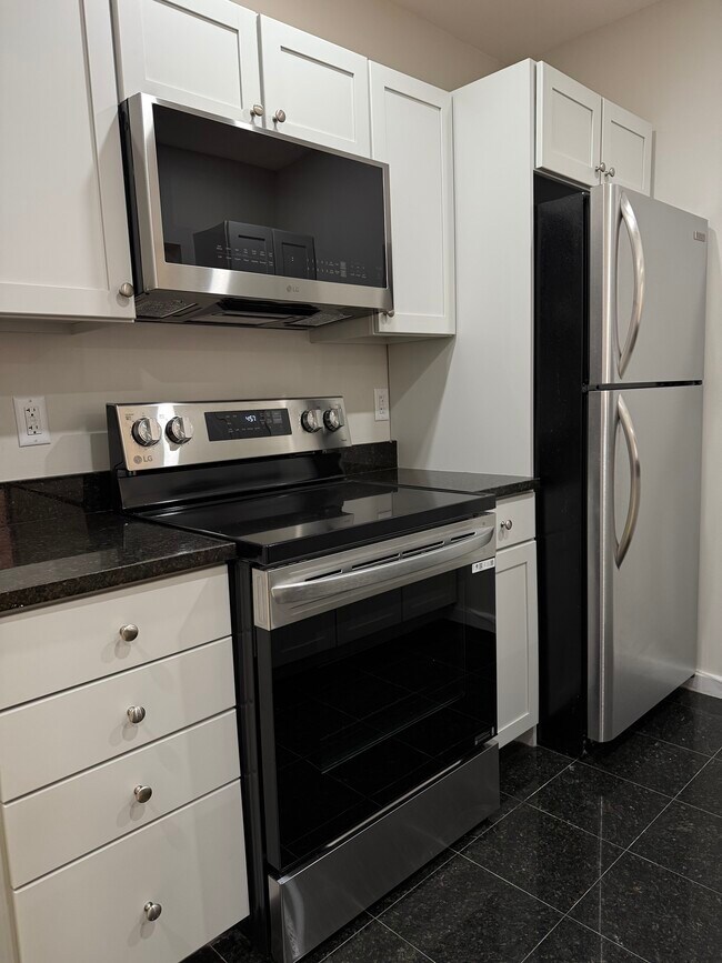 Foto del edificio - 1661 Washington St