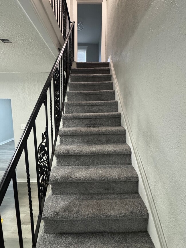 Photo - 5563 Matthews St Townhome