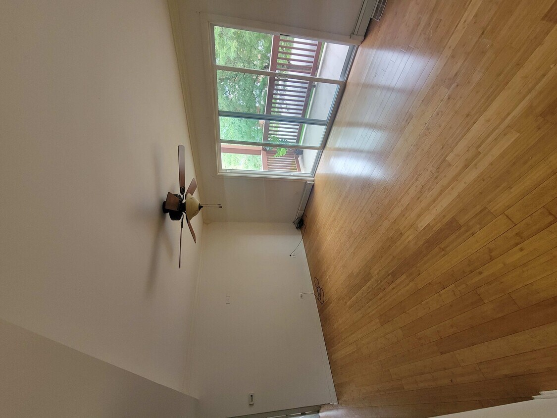 17528 71st Ave Unit 2D, Tinley Park, IL 60477 Condo for Rent in