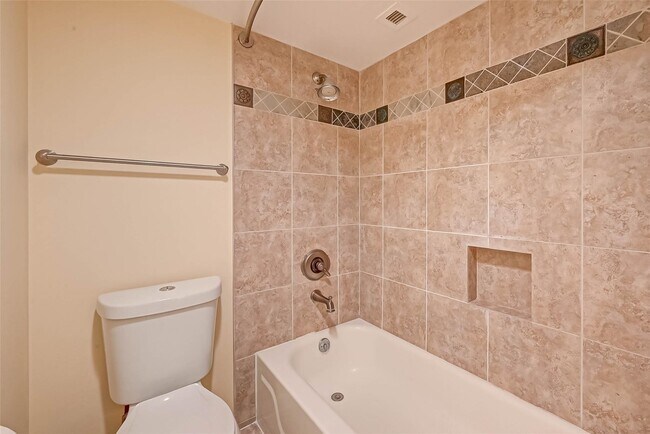 Foto del edificio - 3525 Sage Rd