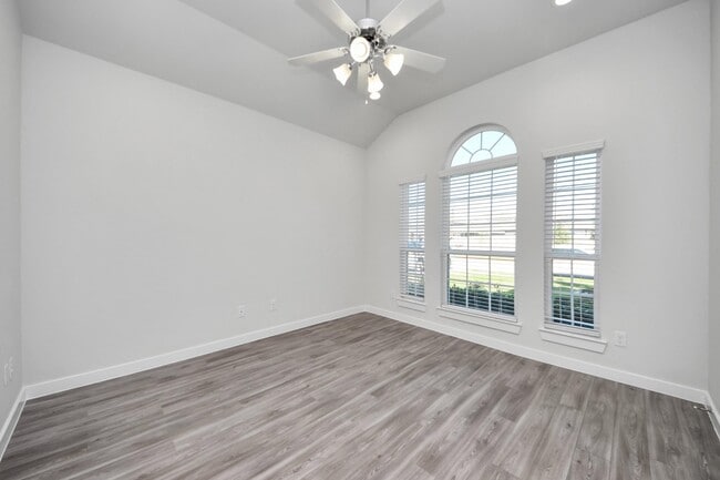 Building Photo - 21507 Indigo Ruth Dr