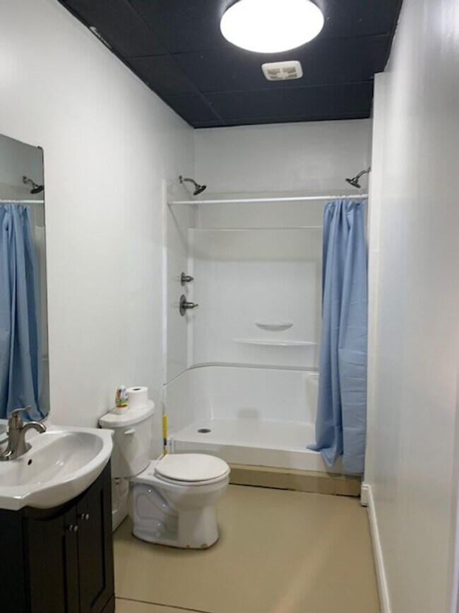 Foto del edificio - studio apartment