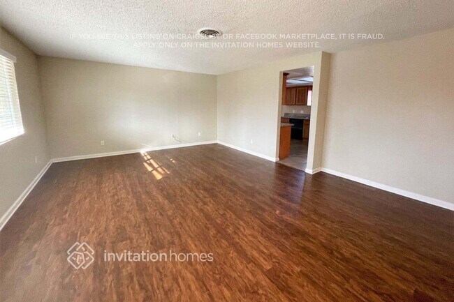 Foto del edificio - 908 Mesa Verde