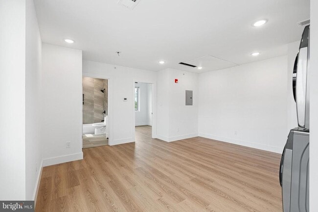 Foto del edificio - 929 N 40th St