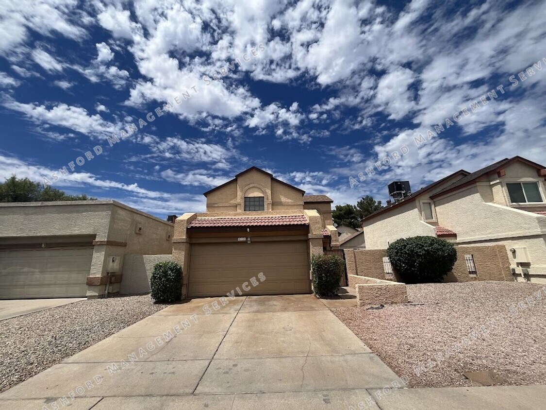 Primary Photo - BEAUTIFUL 3 BEDROOM 2.5 BATHROOM HOME IN P...
