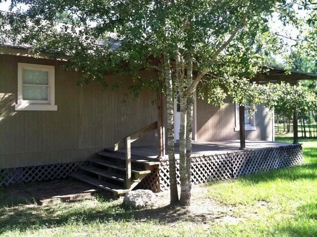 Building Photo - 2407 County Rd 2235