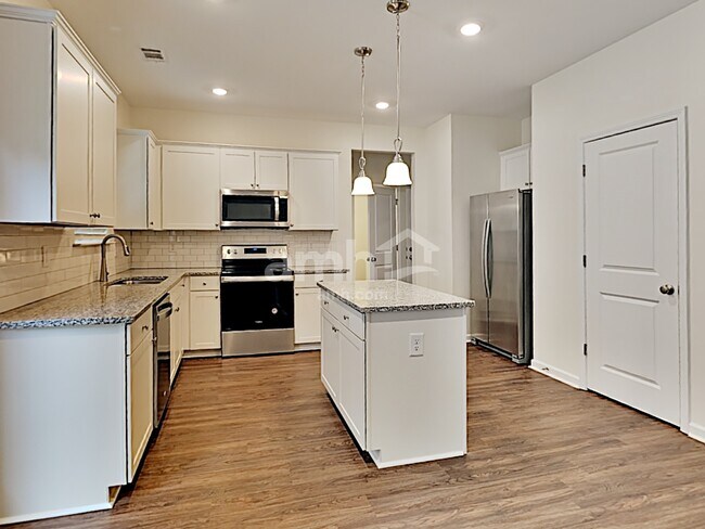 Building Photo - 458 Camp Drive