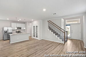 Foto del edificio - 8503 Morning Grove