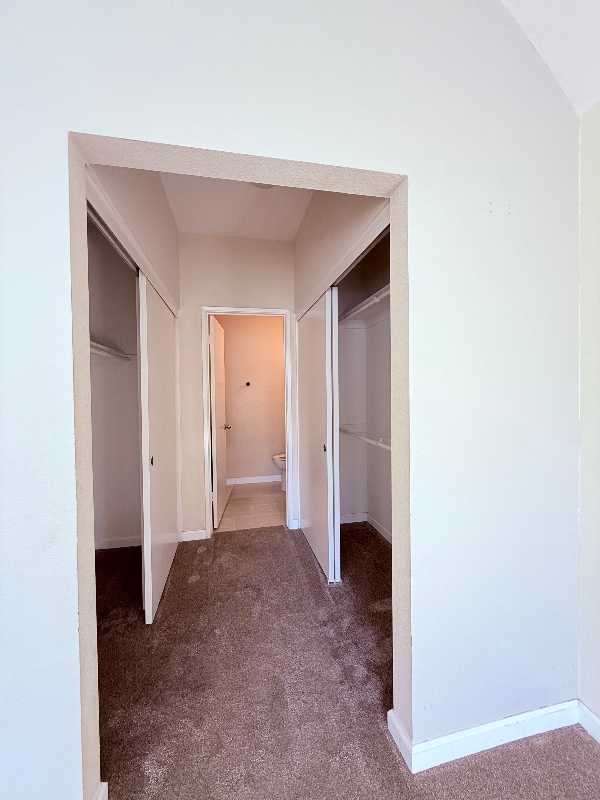 Foto del edificio - 1950 Camino De La Reina