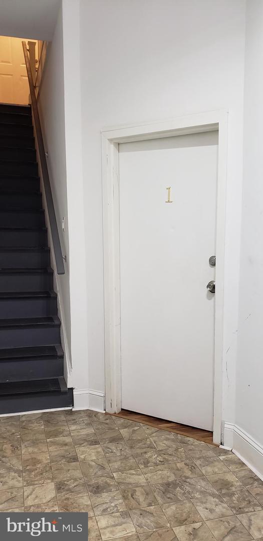 Foto del edificio - 502 W 7th St