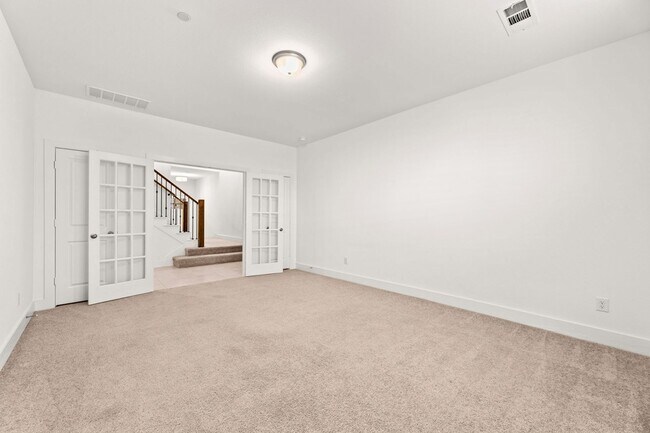 Foto del edificio - 2205 Southwick Dr