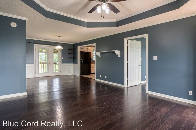 Foto del edificio - 3 br, 2 bath House - 3704 Trenton Road