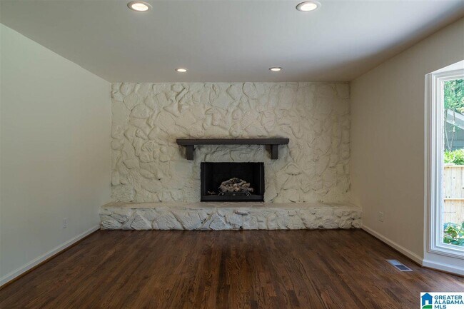 Building Photo - 4108 Churchill Cir