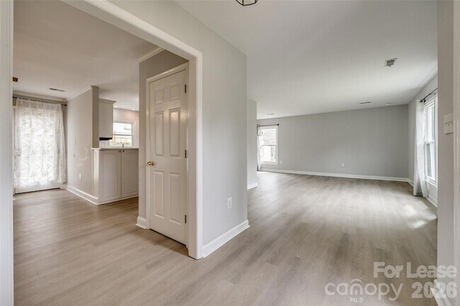 Foto del edificio - 7324 Killingdeer Ln