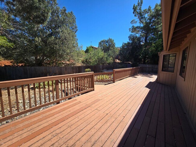 Building Photo - Unfurnished, 1-Year Long-Term Rental
