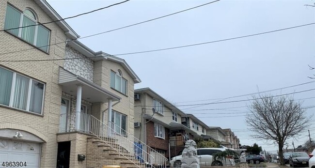 Foto del edificio - 61 W Ruby Ave