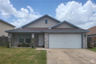 Building Photo - 2139 Gary Ln