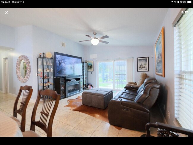 Foto del edificio - 806 Virginia Woods Ln