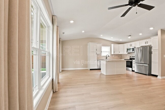 Photo - 11017 Meadow Run Road House
