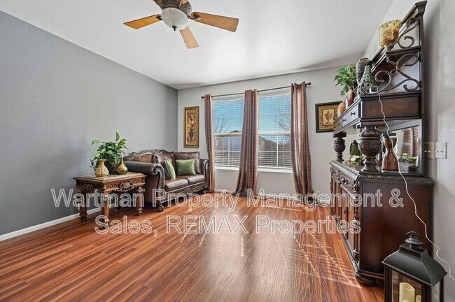 Building Photo - 2240a Whale Pt