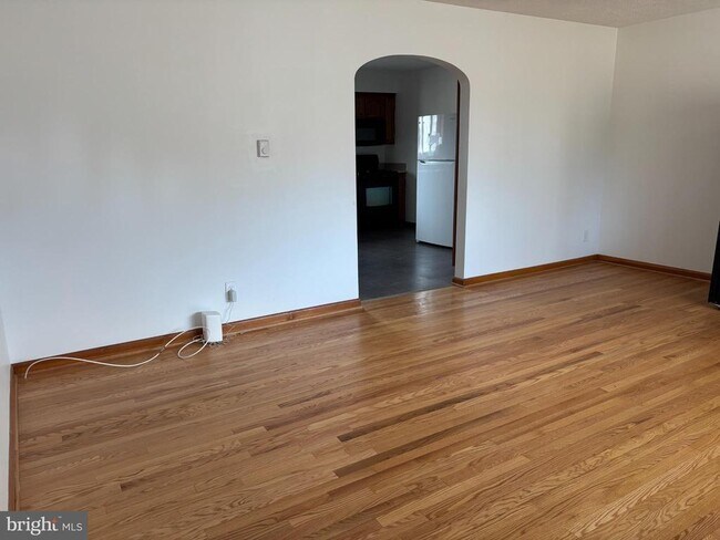 Foto del edificio - 8105 Winchester Ave