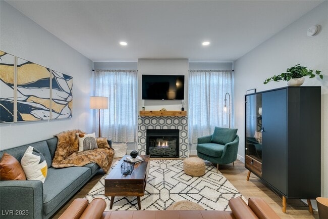 Foto del edificio - 75 N Valle Verde Dr