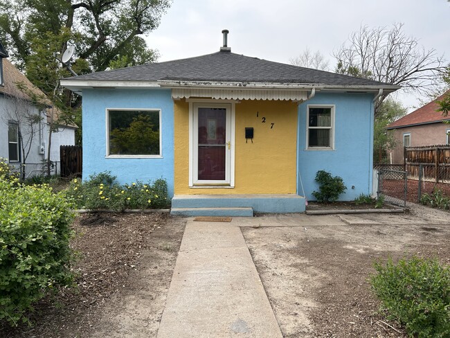 Building Photo - 127 Jewell Ave