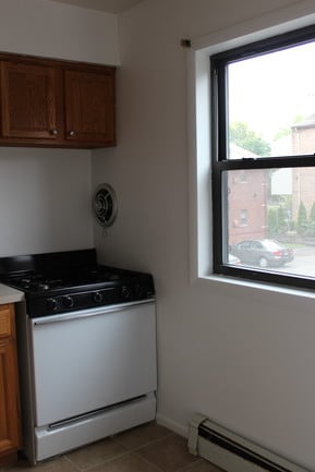 Building Photo - 170 Myrtle Ave